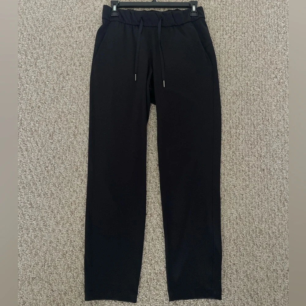 Lululemon On The Fly 7/8 Pant - Picture 3 of 15